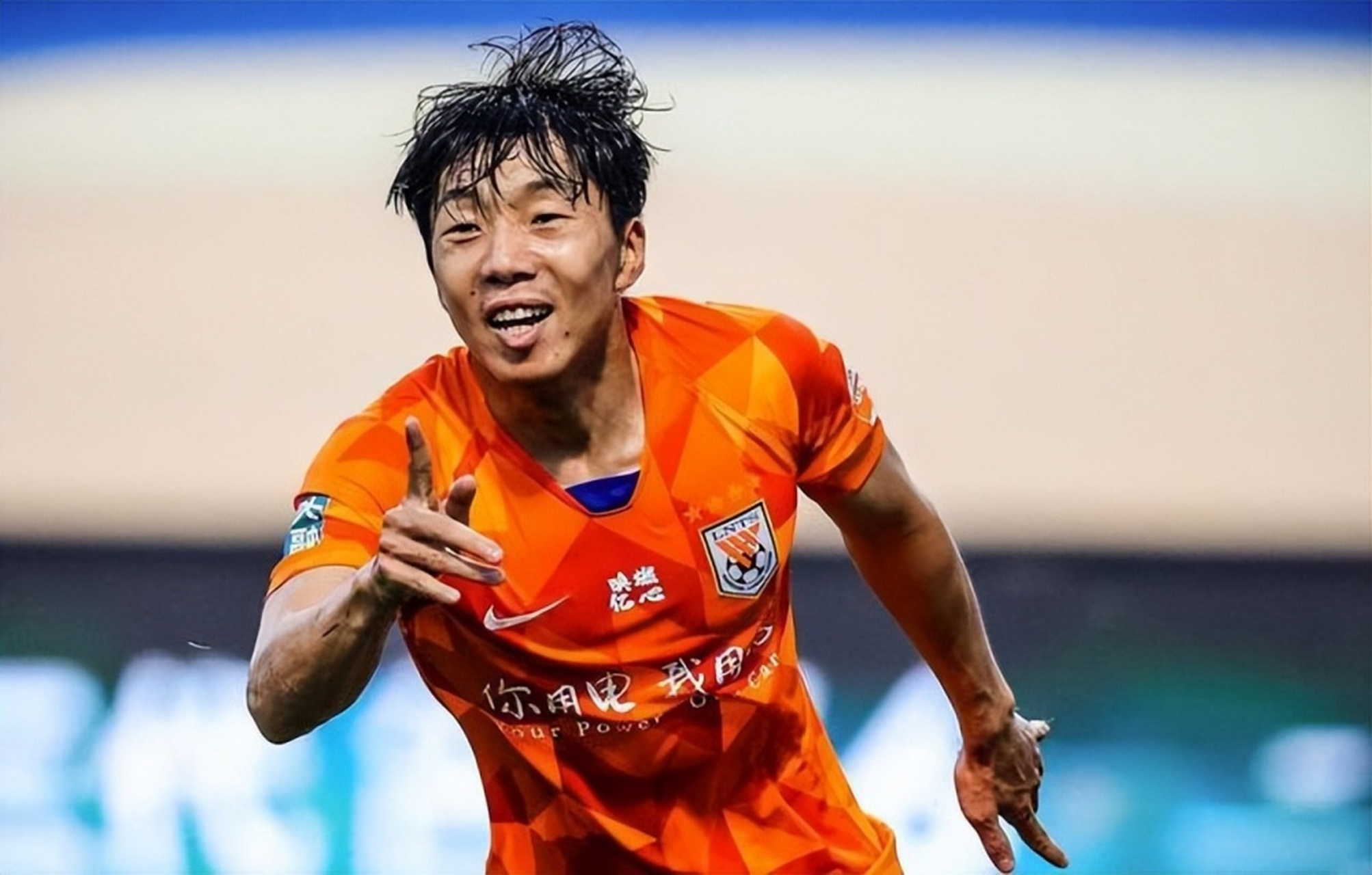 矫喆归队# 根据国内媒体人透露,此前山东泰山被带走的教练矫喆已经