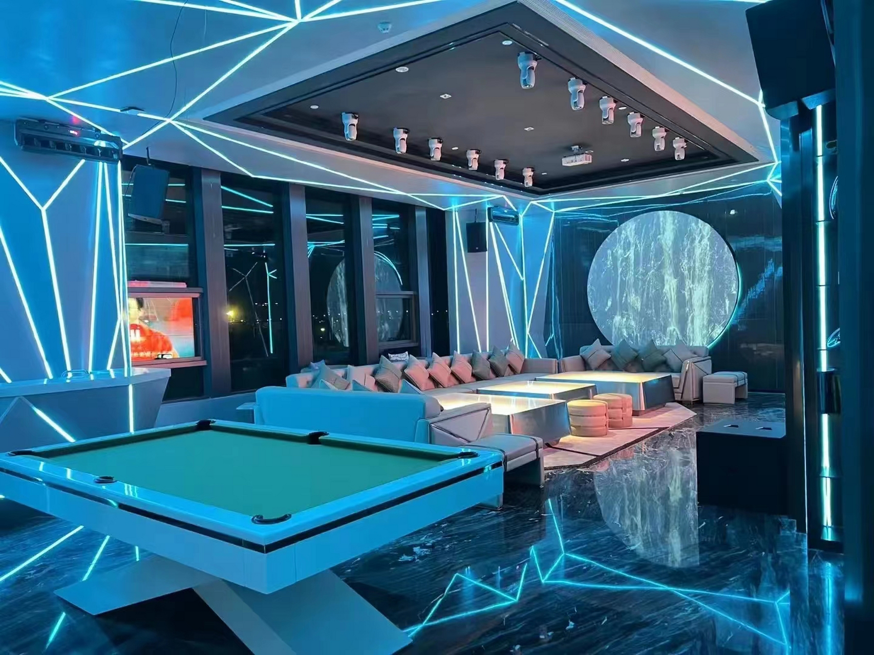 常州in11 party box#预定点头像看主页#  常州in11ktv拥有各种内部