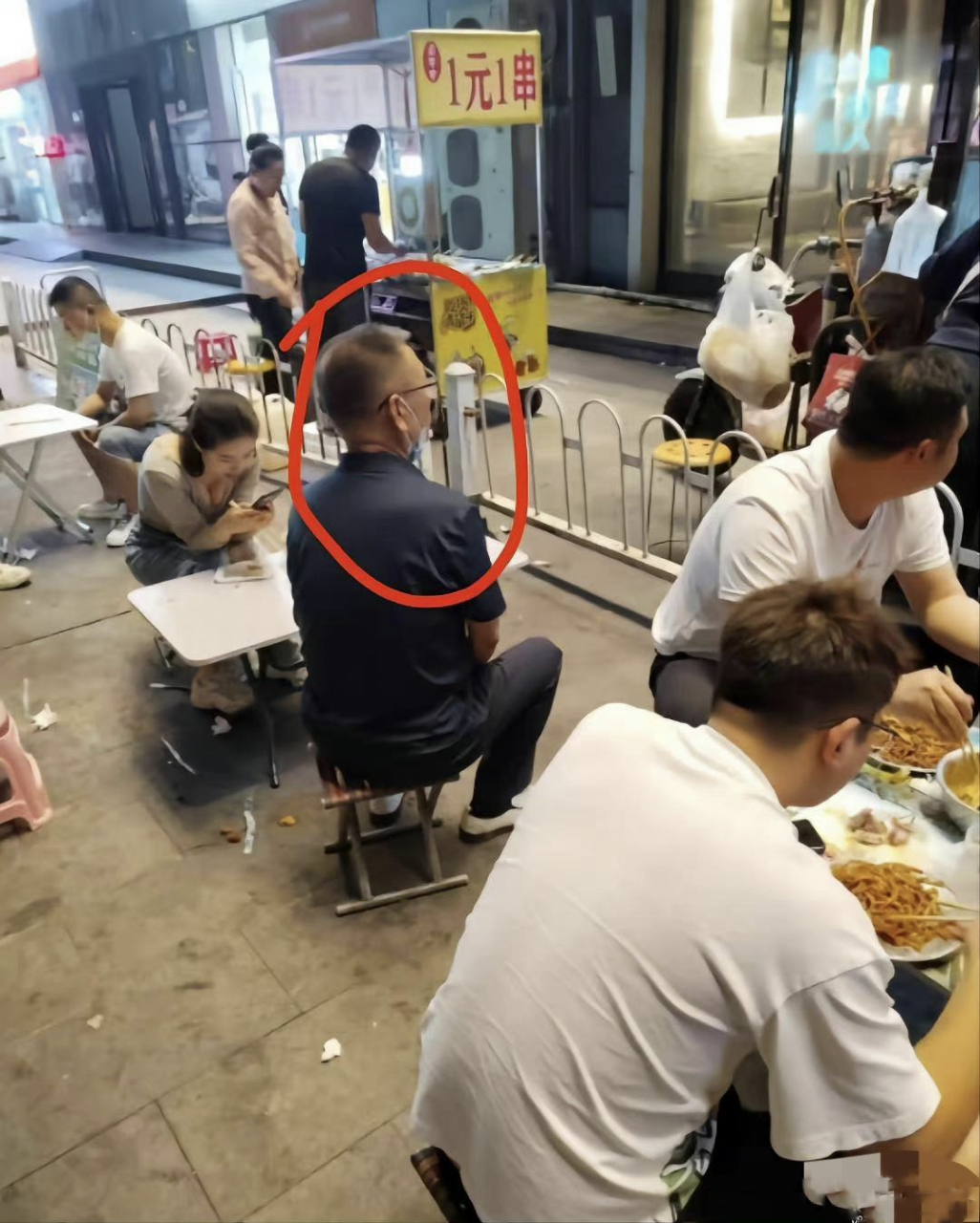 不该看的,大爷坚决不看