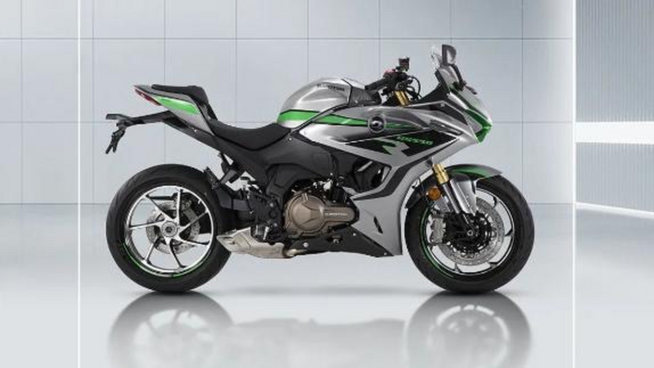 qj赛550:升级配置,双摇臂设计,马祖奇减震,还能要求更多吗?