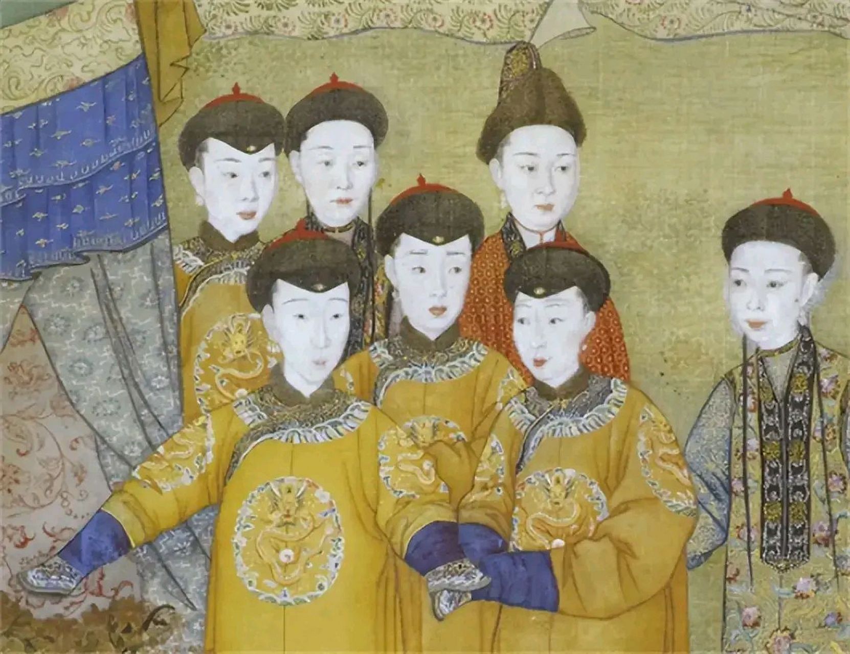 1765年,38岁高龄的令妃产子不久,乾隆前来探望.