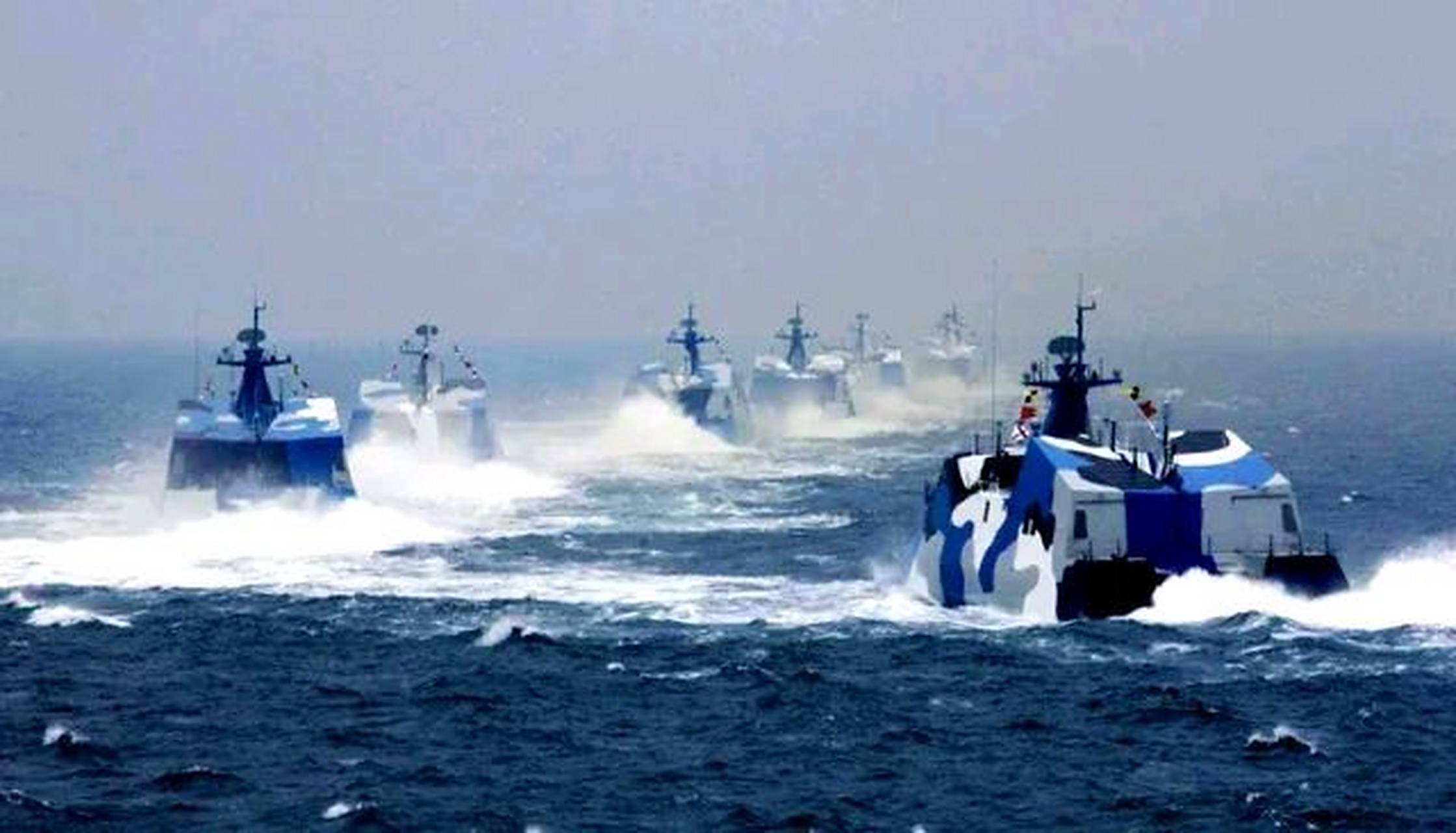 环台岛演习惊现022导弹艇,  网友们期盼的收复行动大概率是不会有了.