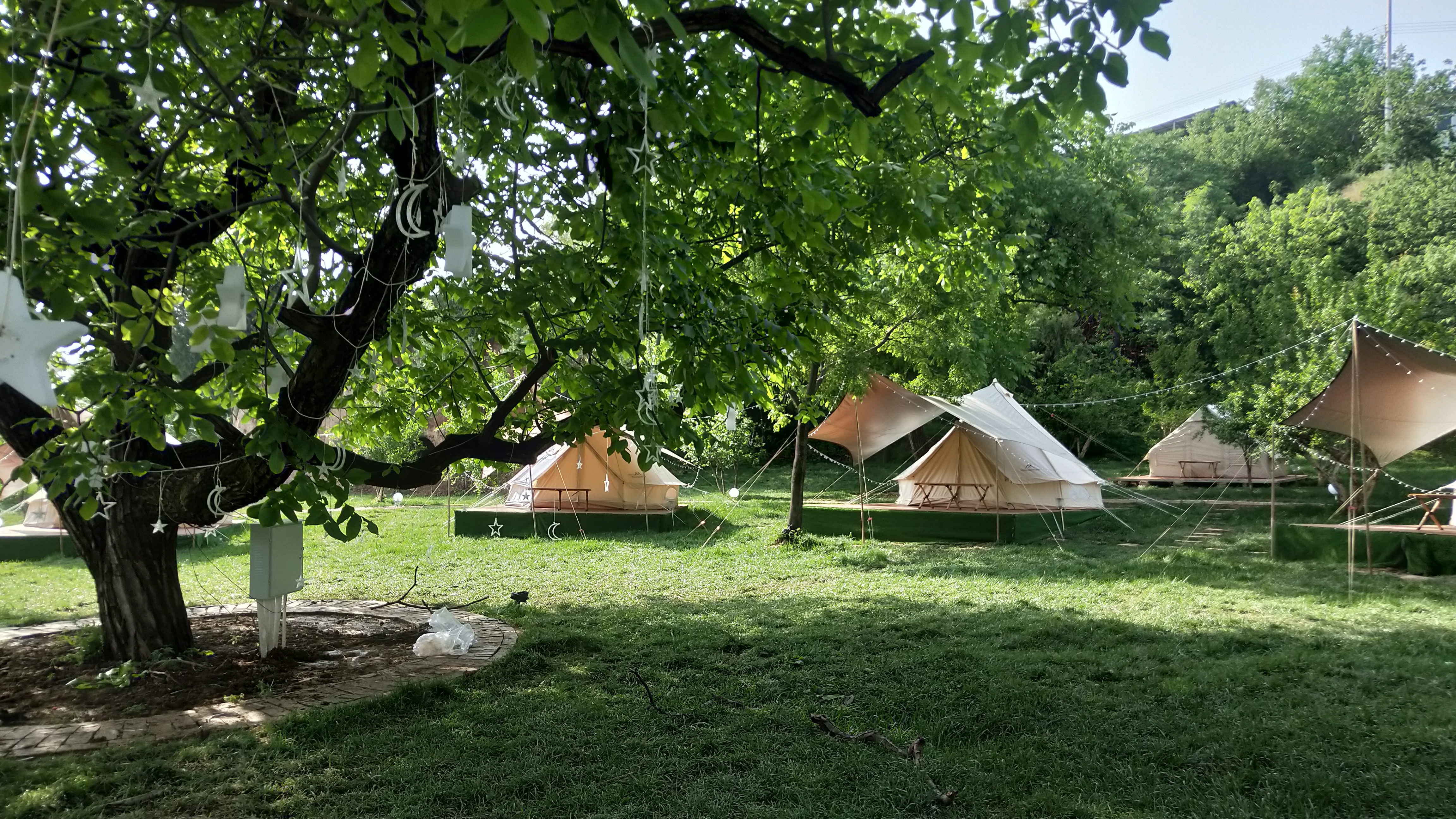 骊山深处新发现,浪漫唯美的露营基地先睹为快