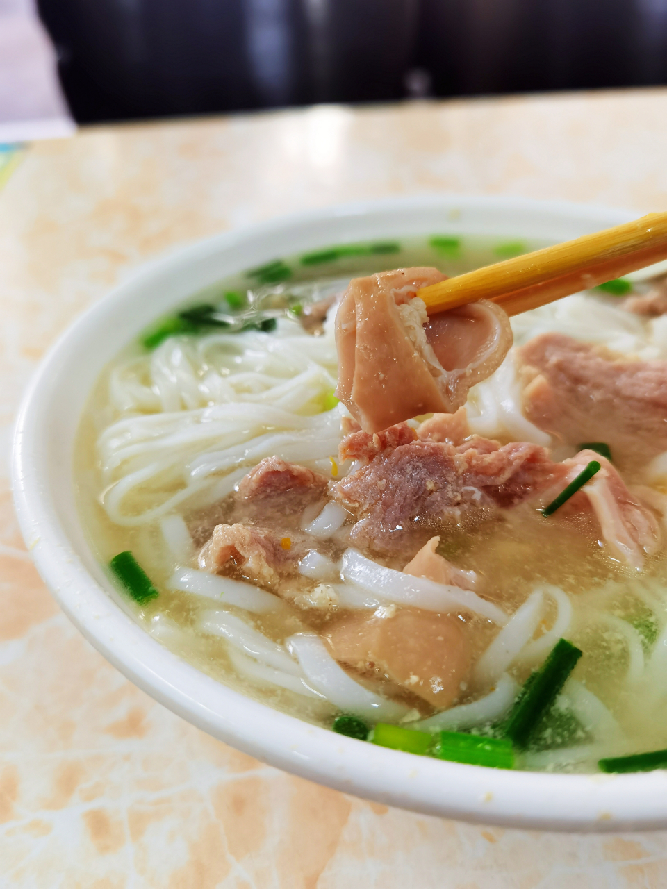 海南特色小吃:后安粉  都说海南人的早餐离不开粉.这也许是真的!因为