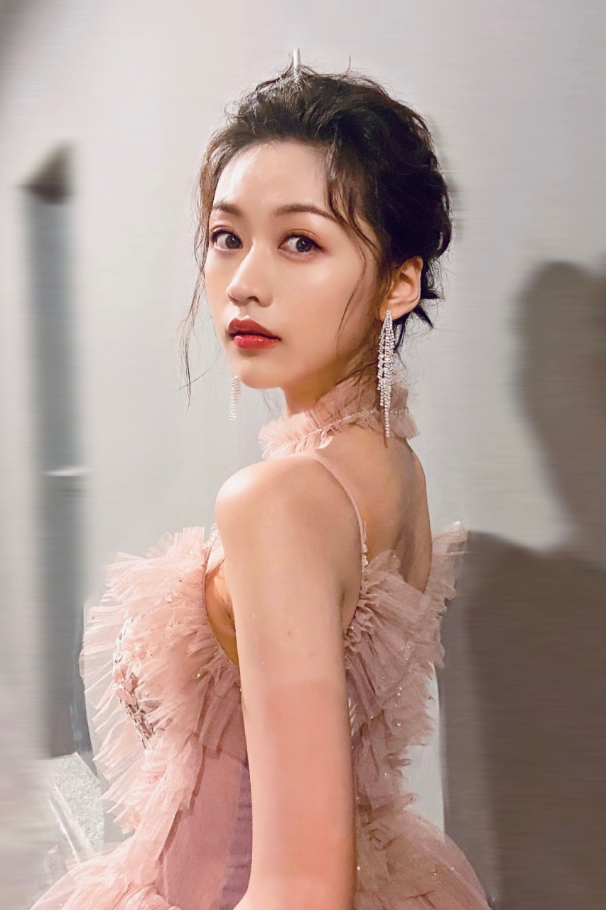 清丽气质美女～张璐瑶