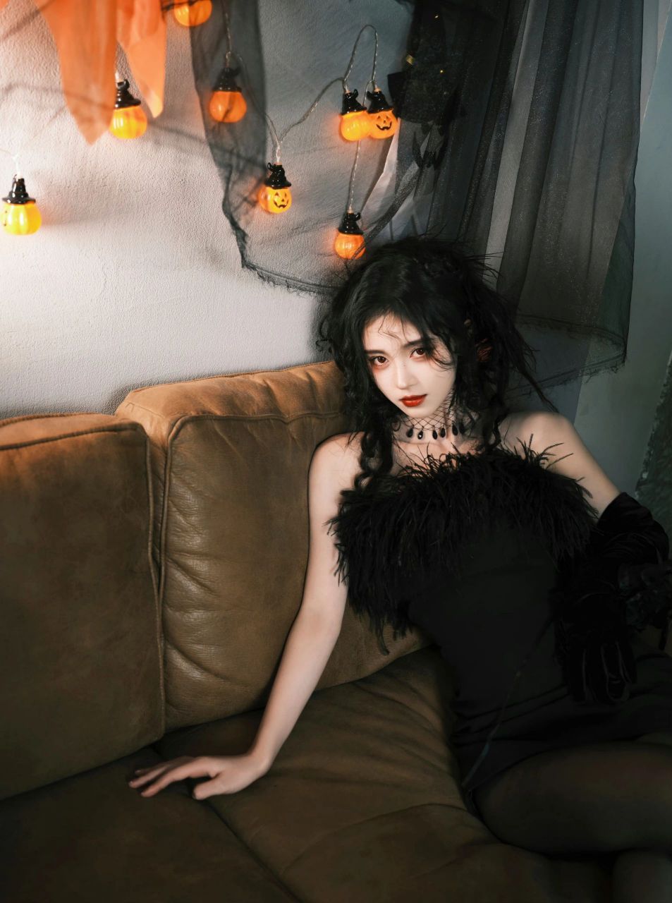 美腿系列——鞠婧祎|||图片来源网络.