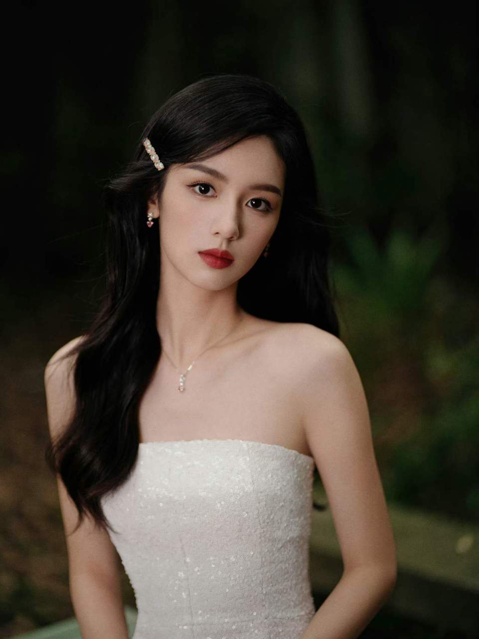 周也太漂亮了#明星生图大赏# #我们都爱聊八卦# #娱乐