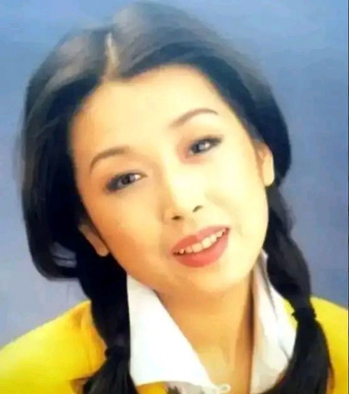 2000年,知名女歌星孙悦的男友居鹏在车库惨遭暗算,伤势过重一命呜呼