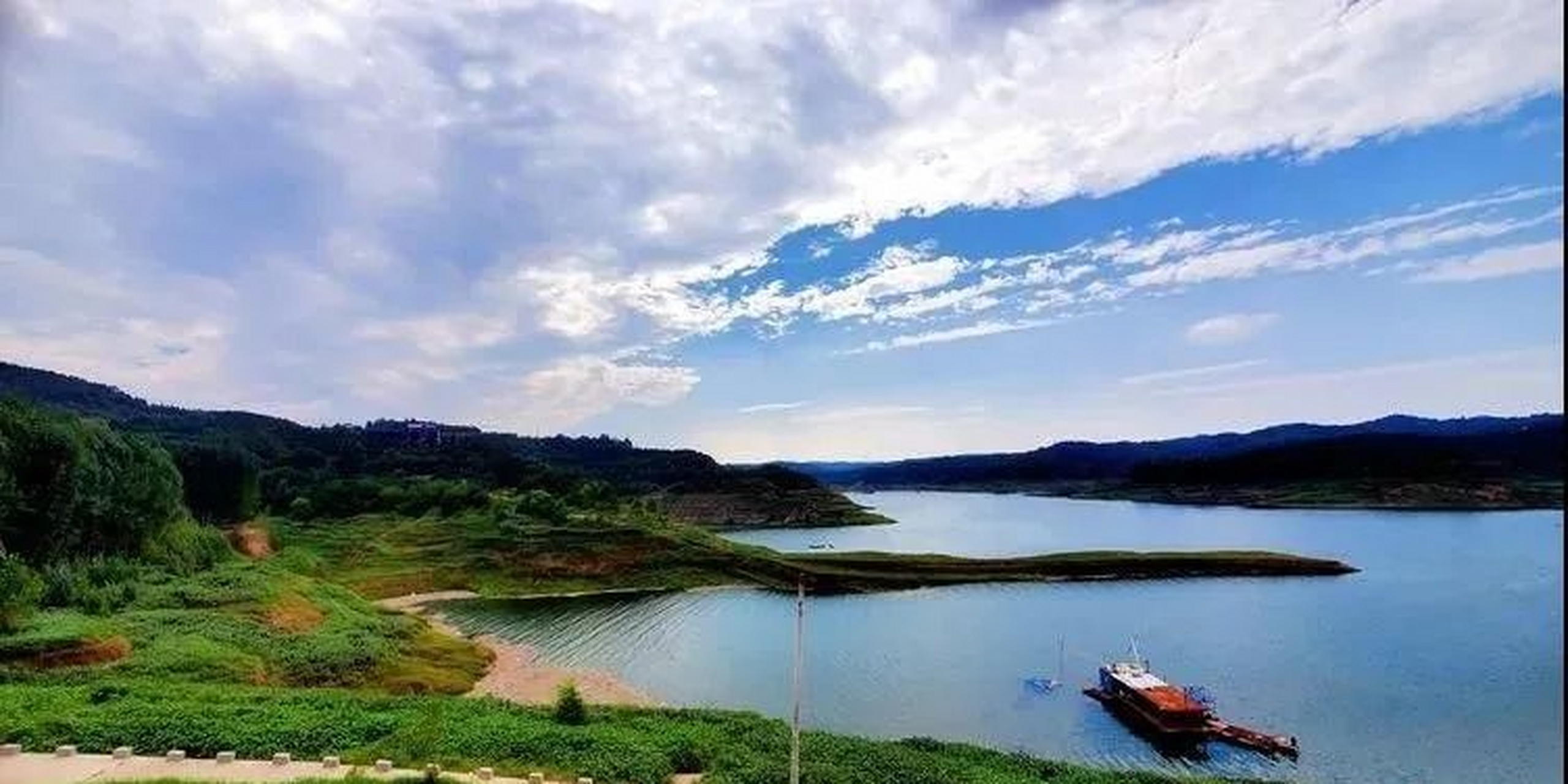 早秋漫游指南# 黄鹿山位于河南省洛阳市孟津区小浪底镇,是黄河小浪底