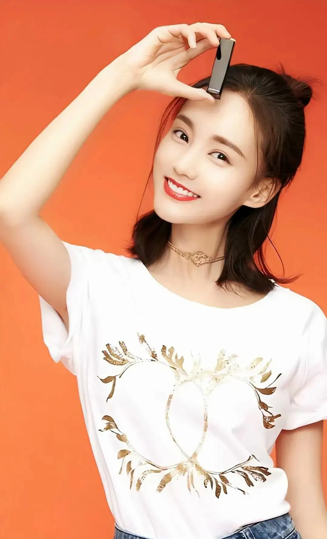 明星李一桐高清美图