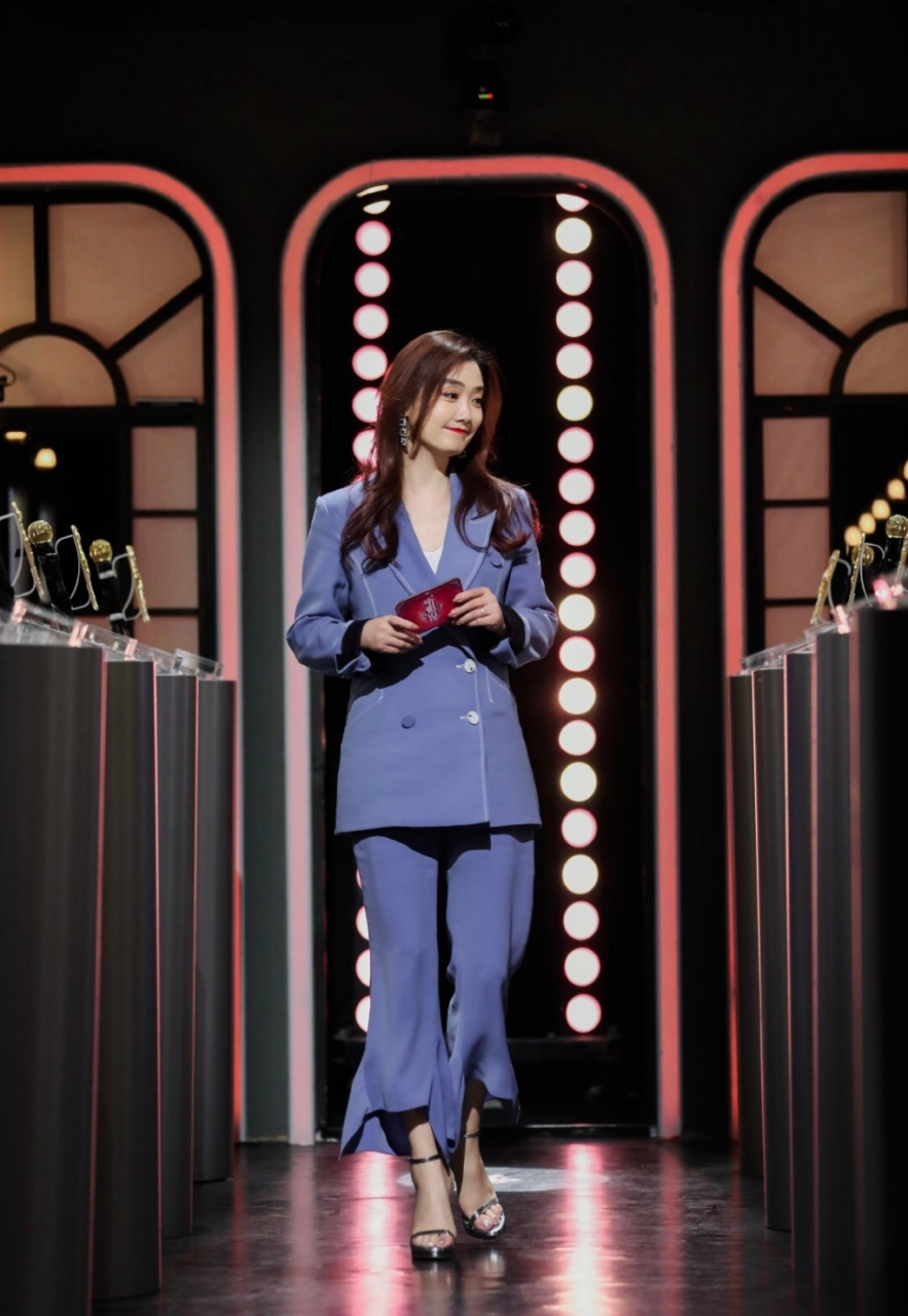 凤凰传奇 玲花,美玉足合集