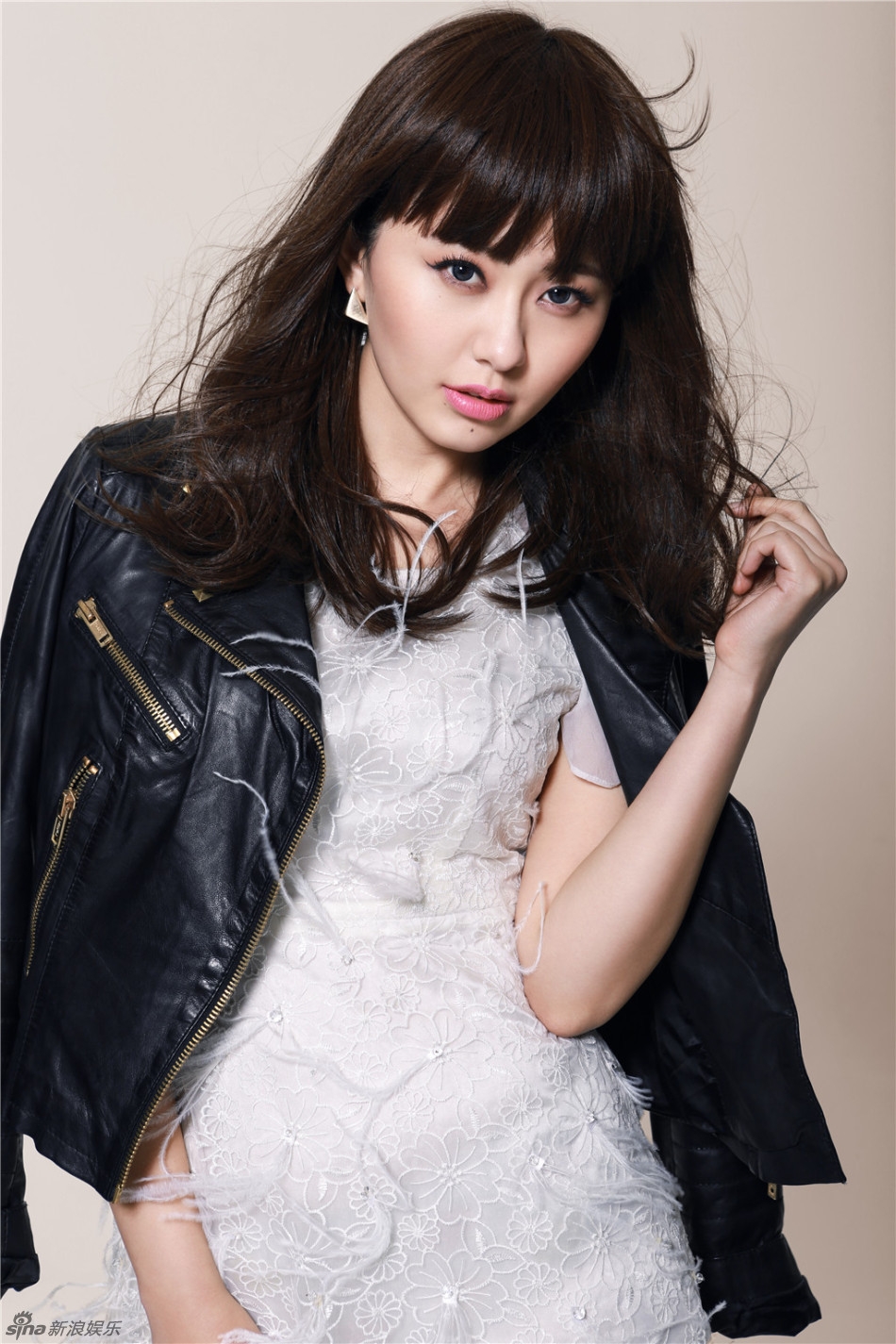 「孙耀琦」高清壁纸