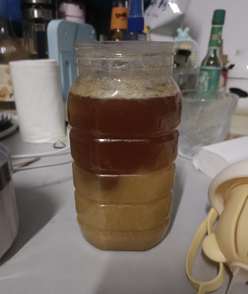 纯天然蜂蜜会坏吗能吃吗图片(纯天然蜂蜜有保质期吗)