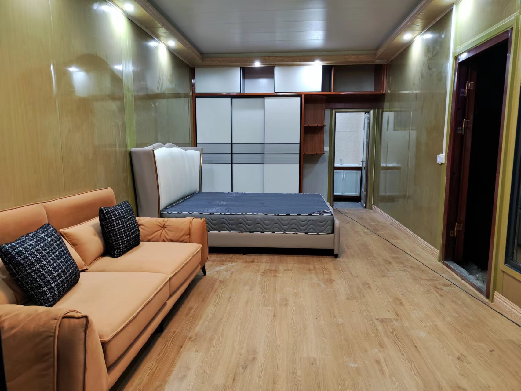 集装箱室内装修