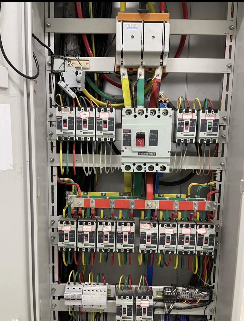 配电柜电工接线#电工# #电工基础