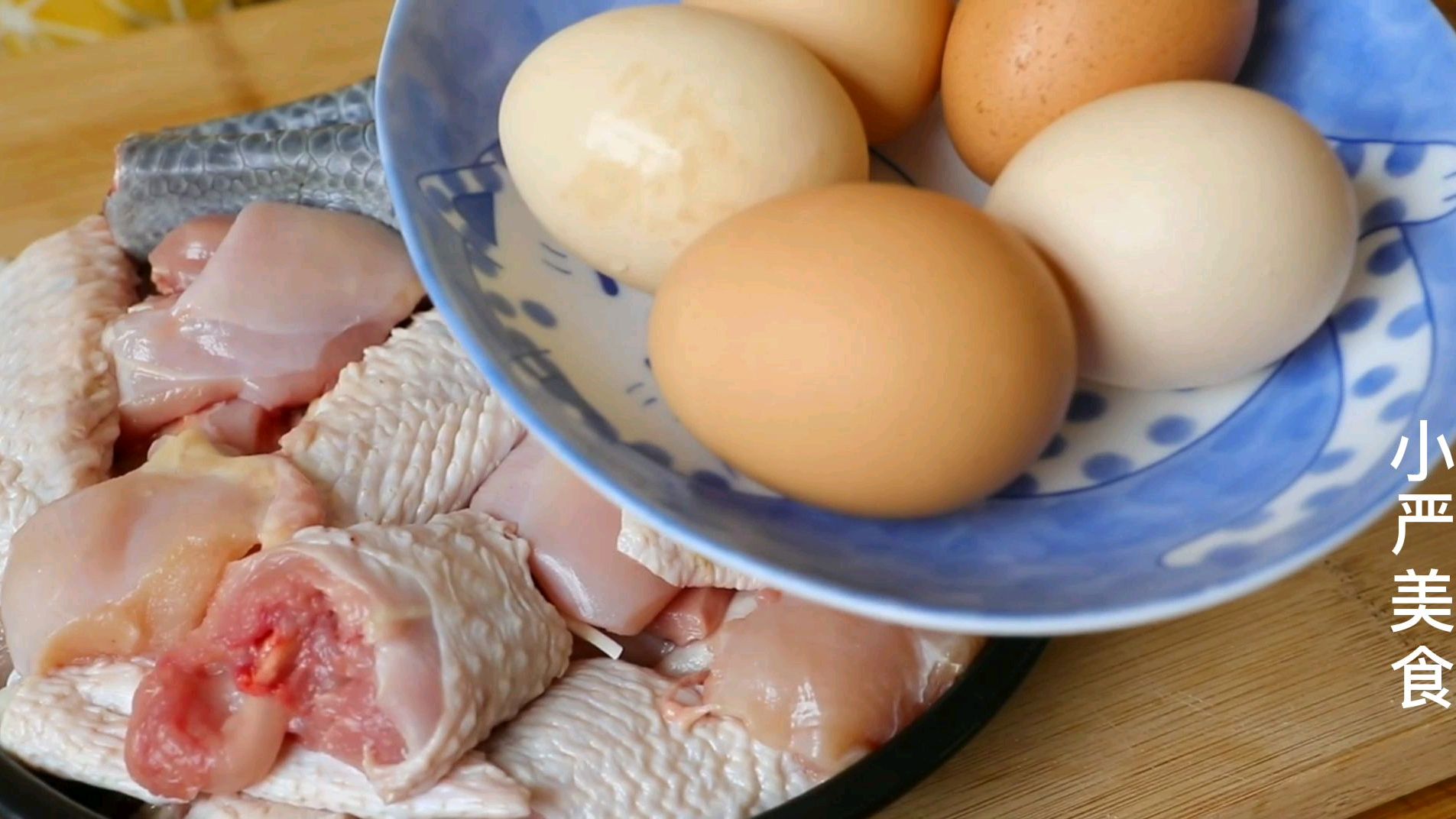 鸡肉别炖汤了,加5个鸡蛋,鲜嫩又多汁,上桌瞬间就扫光
