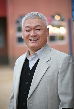 高仁范