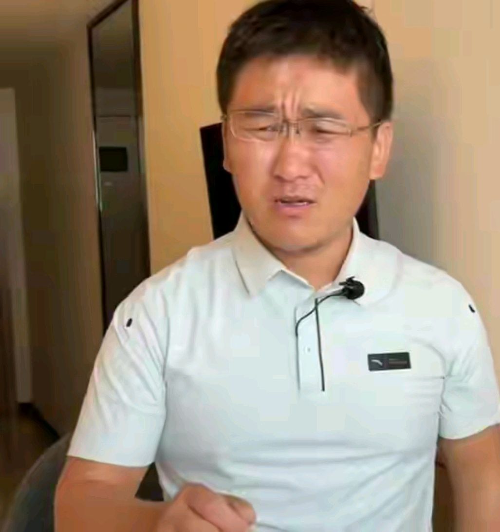 网红姜涛直播间被永封?靠与女徒弟恋情为话题,分分合合老套路