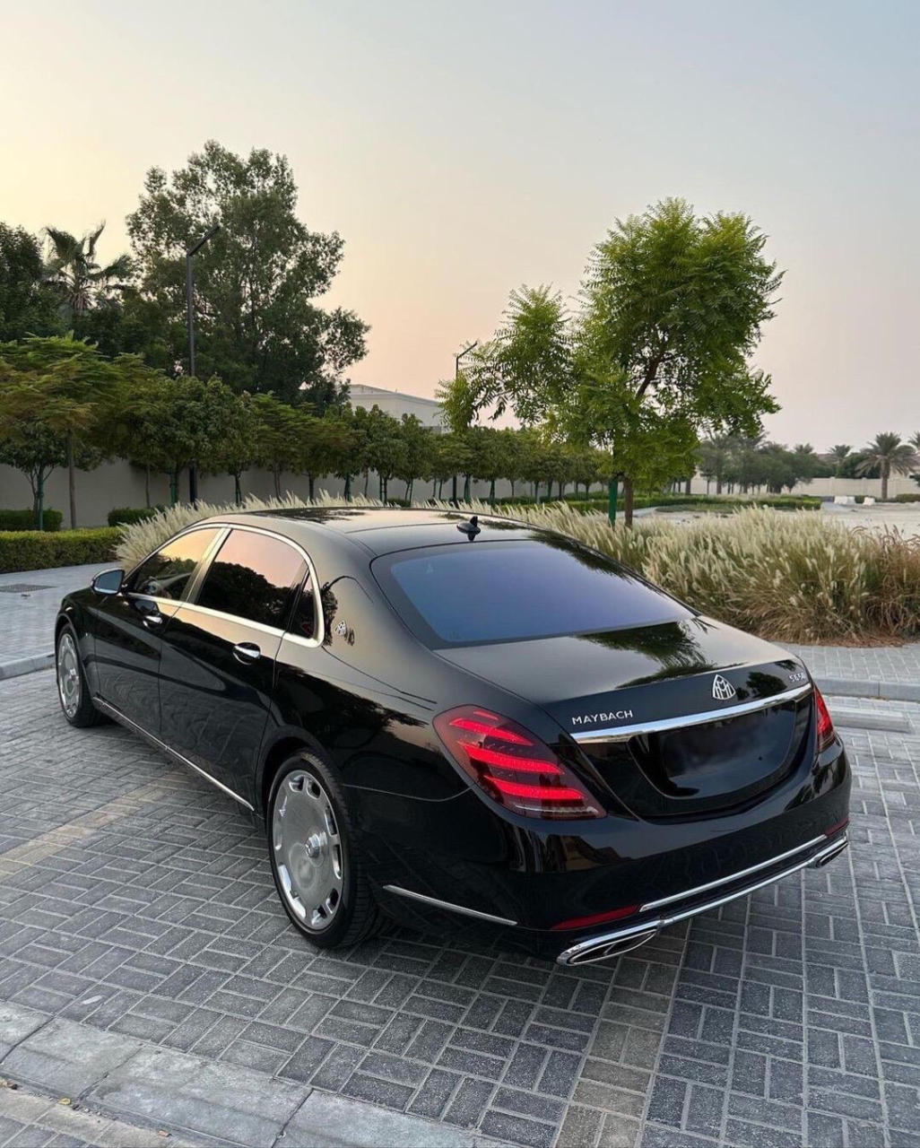 w222 r迈巴赫s650,作为奔驰品牌旗下超豪华车型,一直走在奢华高级的