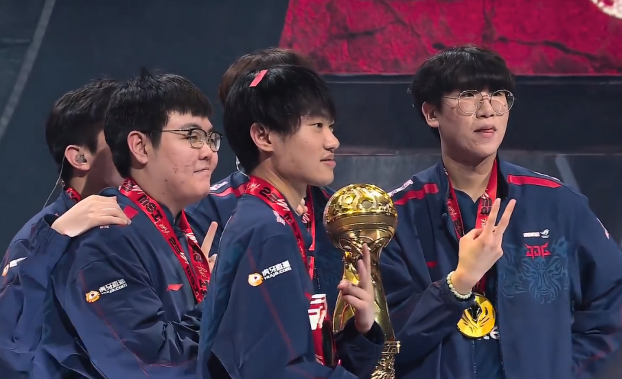 《英雄联盟》2023 msi 总决赛结束!