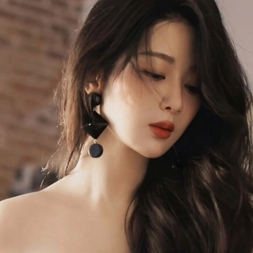 杨紫对王嘉尔有致命的吸引力