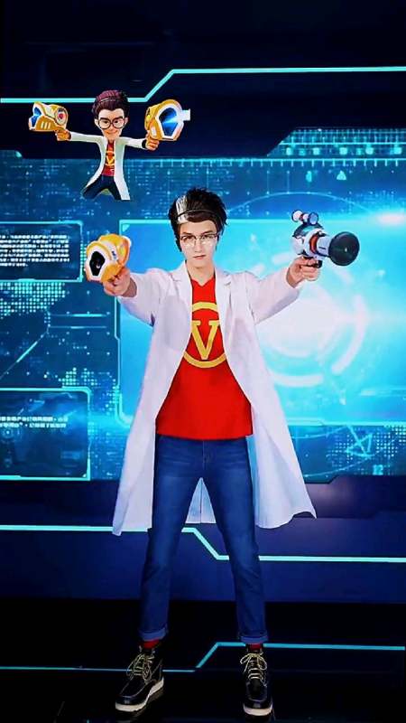 他来了,他来了,天才威带着他的帅气走来了-度小视