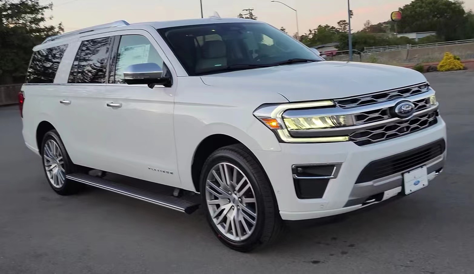 福特"征服者"即将上市,3.5t 10at,还看啥领航员?