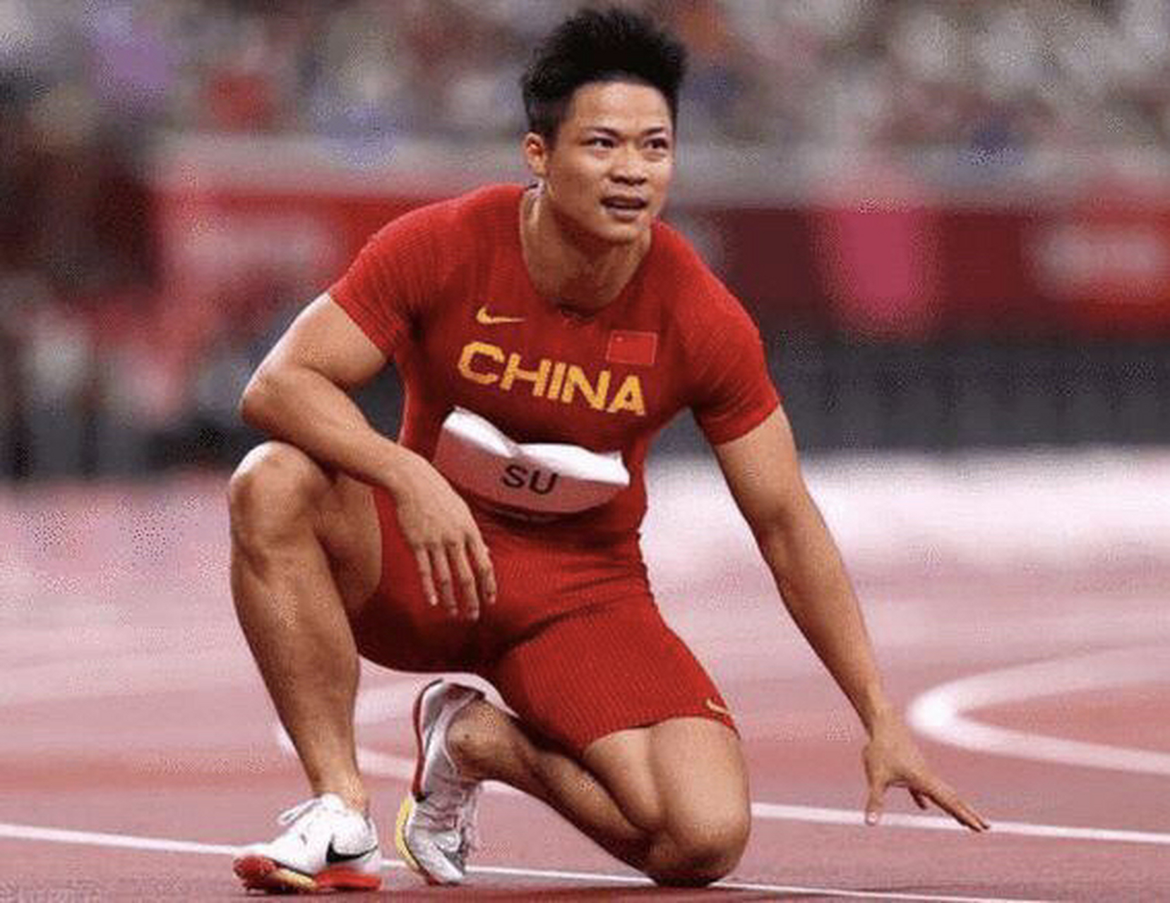 苏炳添这下半身的肌肉真是逆天了!难怪爆发力这么的强!