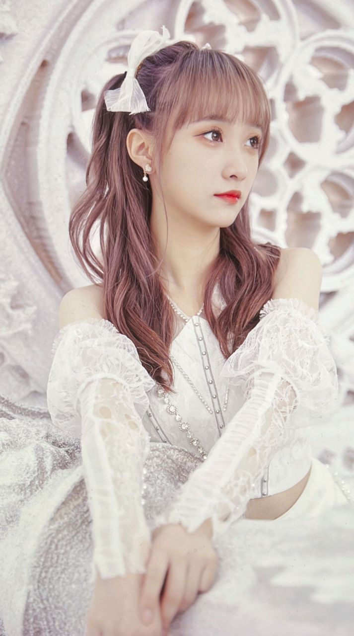 snh48组合成员林佳怡