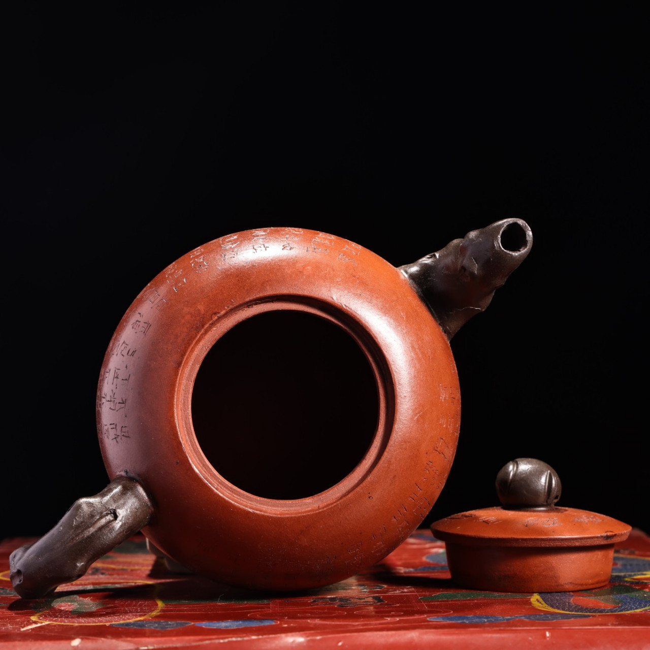 旧藏收清代宫廷御藏紫砂壶茶具一套 工艺精湛   造型独特精美 盒尺寸