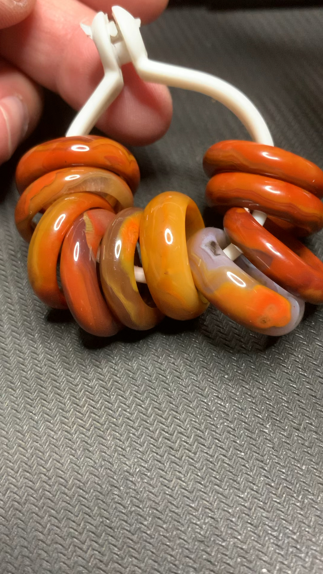 战国红玛瑙戒指