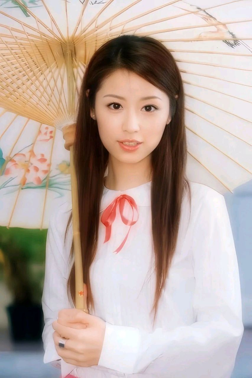 小时候看过的还珠格格,,林心如好清纯