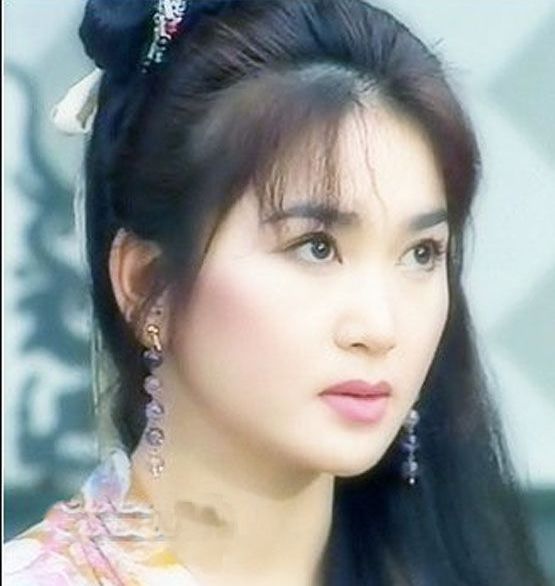 温碧霞因为太美被挖苦"妖精奶奶",网友力挺:漂亮有错吗?