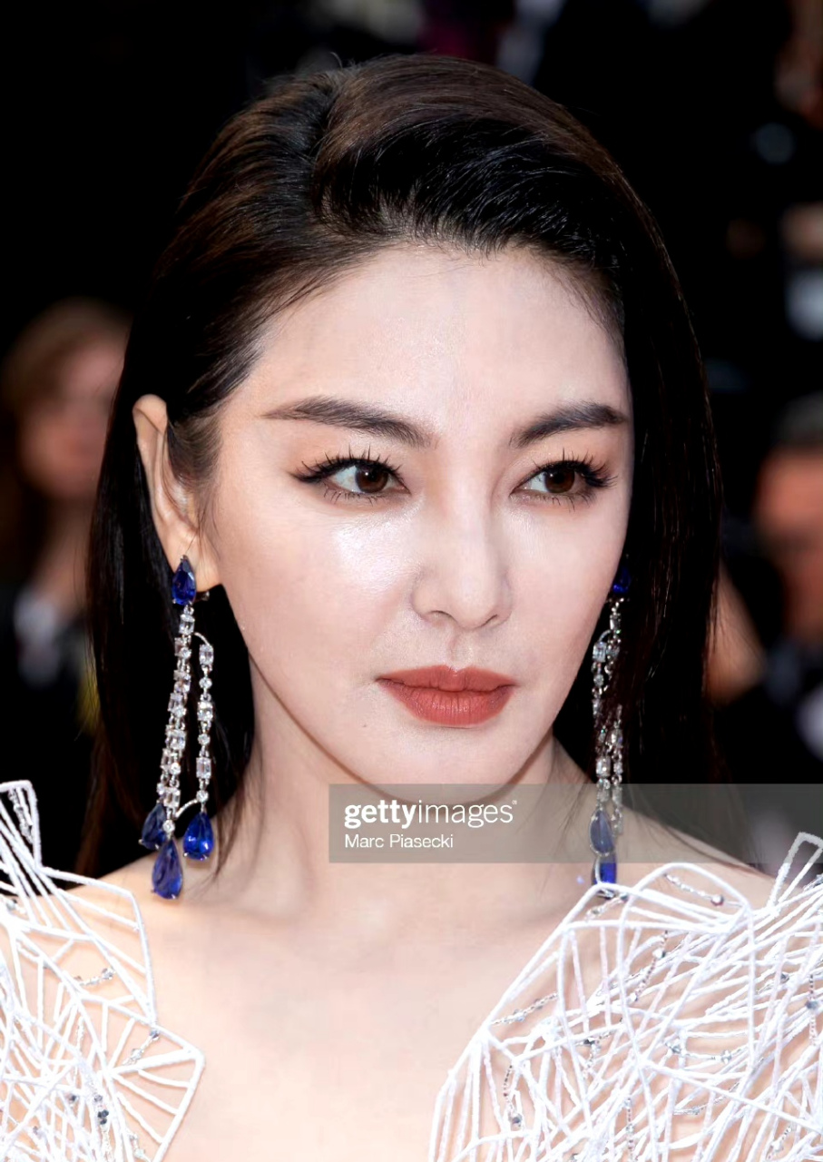 张雨绮红毯生图状态如何?