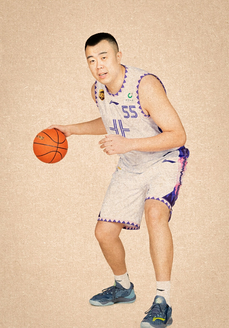 辽宁男篮的大韩,憨态可掬,确实挺可爱,打球实力也是杠杠的,且看且珍惜