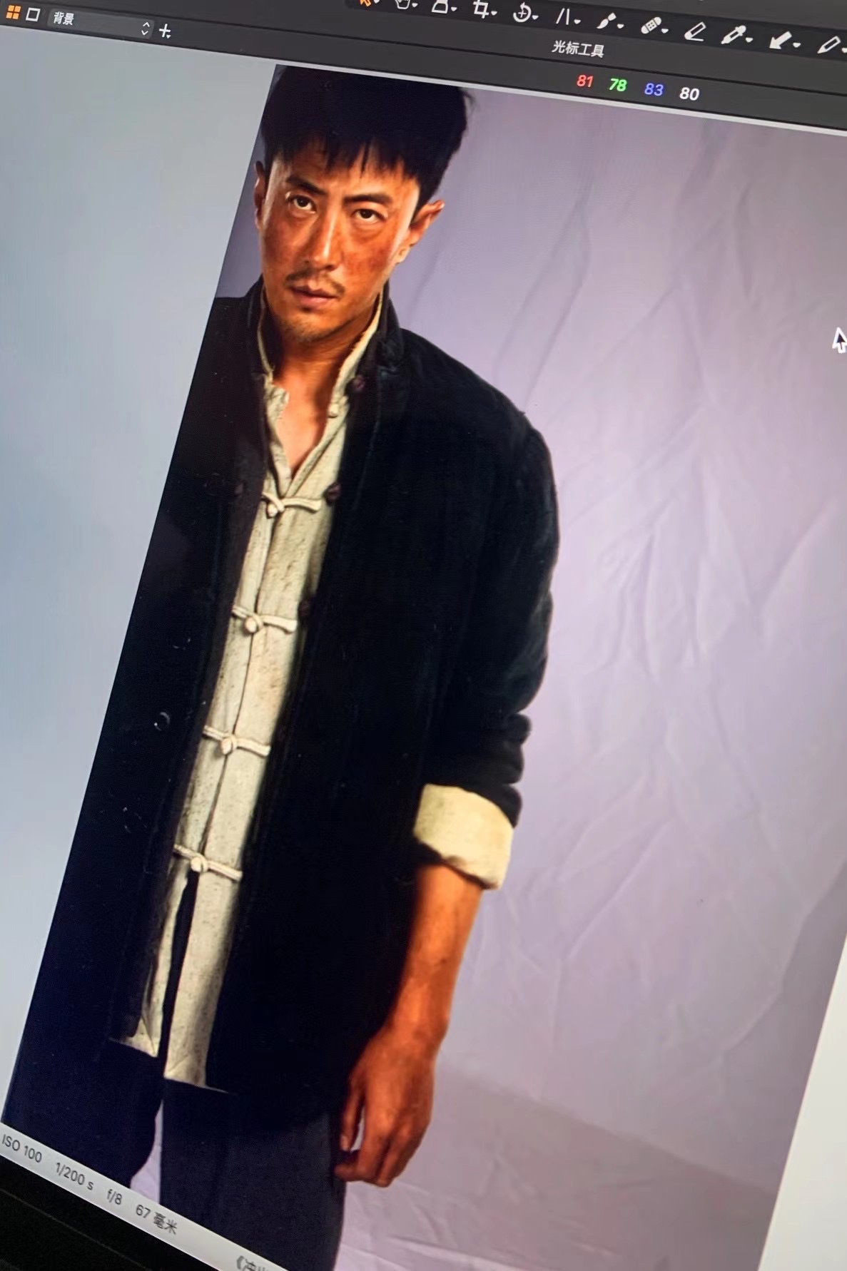 王铭电影1944冲出战俘营导演刘轩狄李东学王铭主演