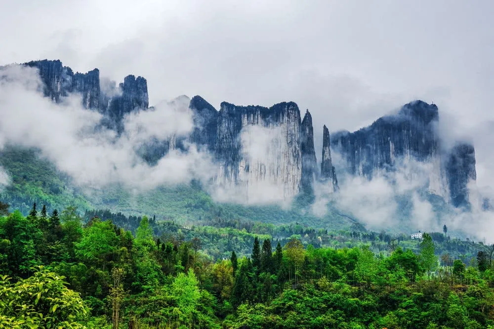 三峡云巅神女天路景区图片