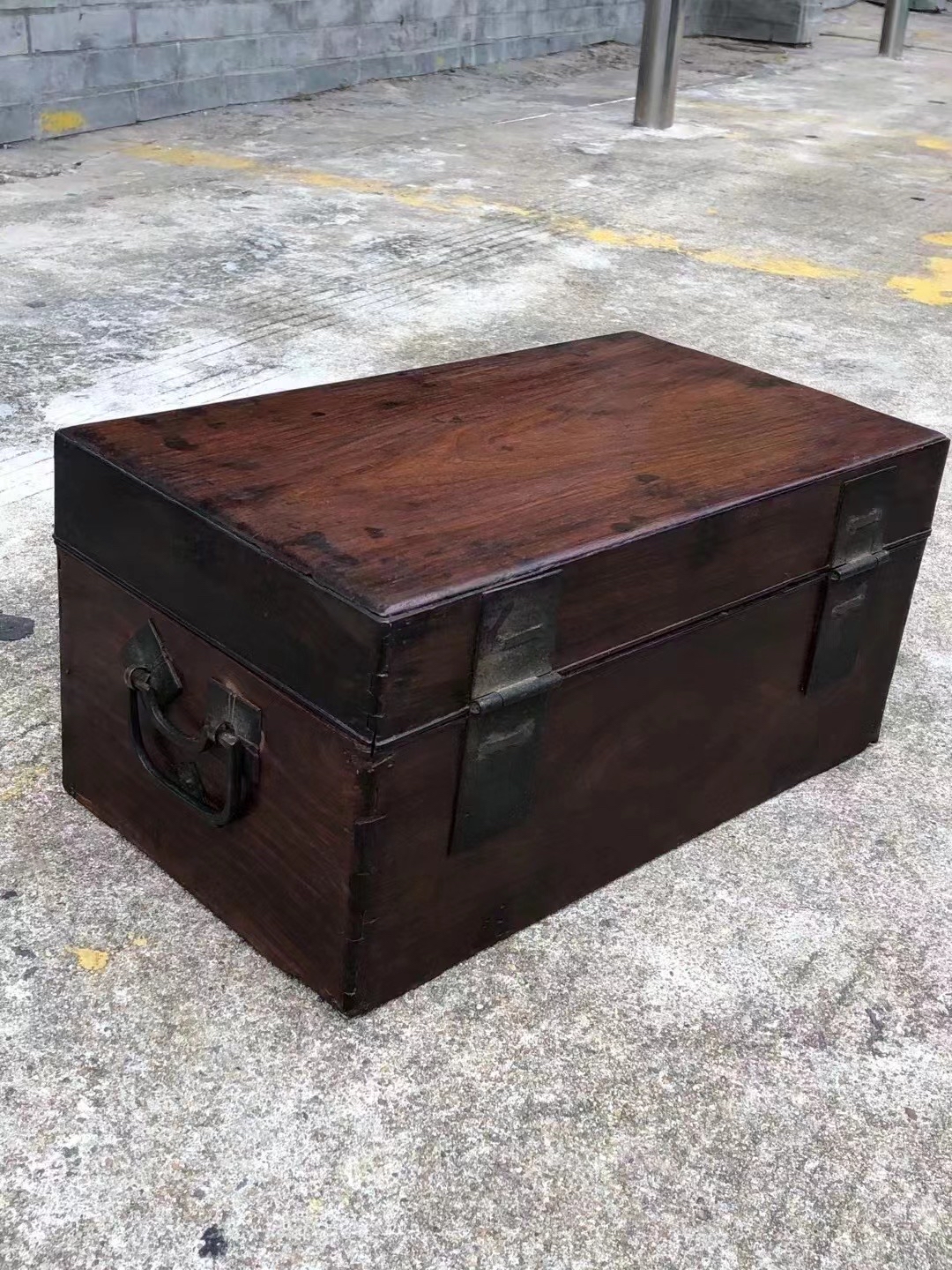 海南黄花梨独板大木箱