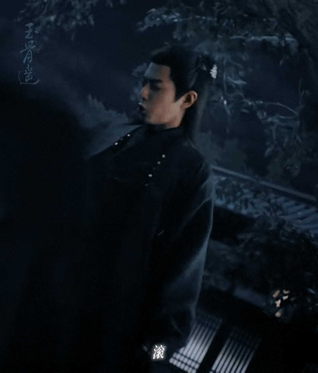 真的真颜值别浪费啊,多拍剧啊,这种腹黑感好刺激…他演反派,我都不