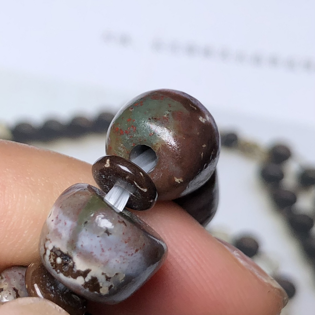 90200藏区回流老天珠朱砂药片手链 尺寸约:11*8毫米*20颗