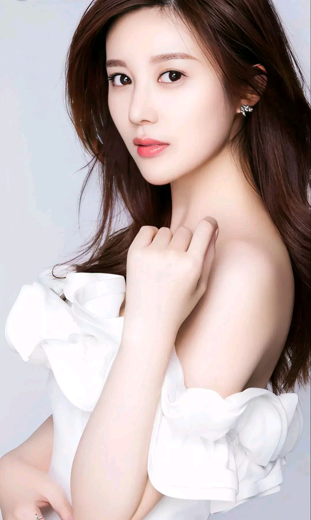 美女明星邬靖靖,美若天仙,令人心动