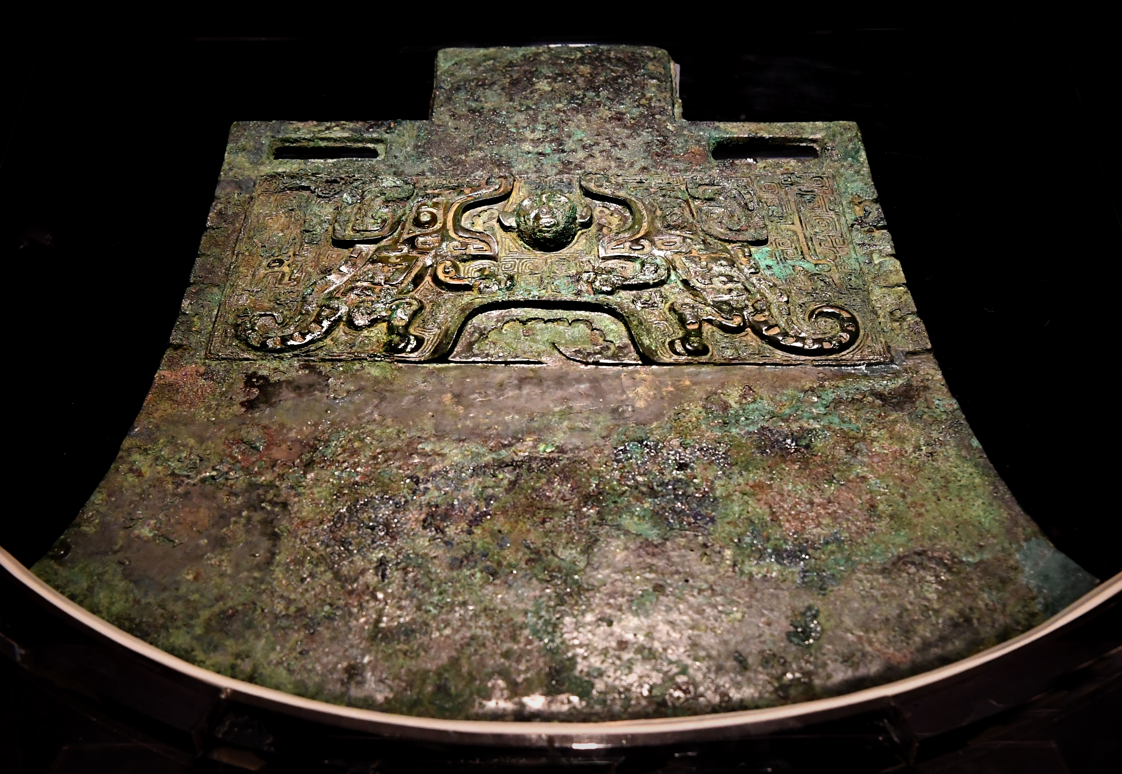 商王武丁之妻妇好的四重身份