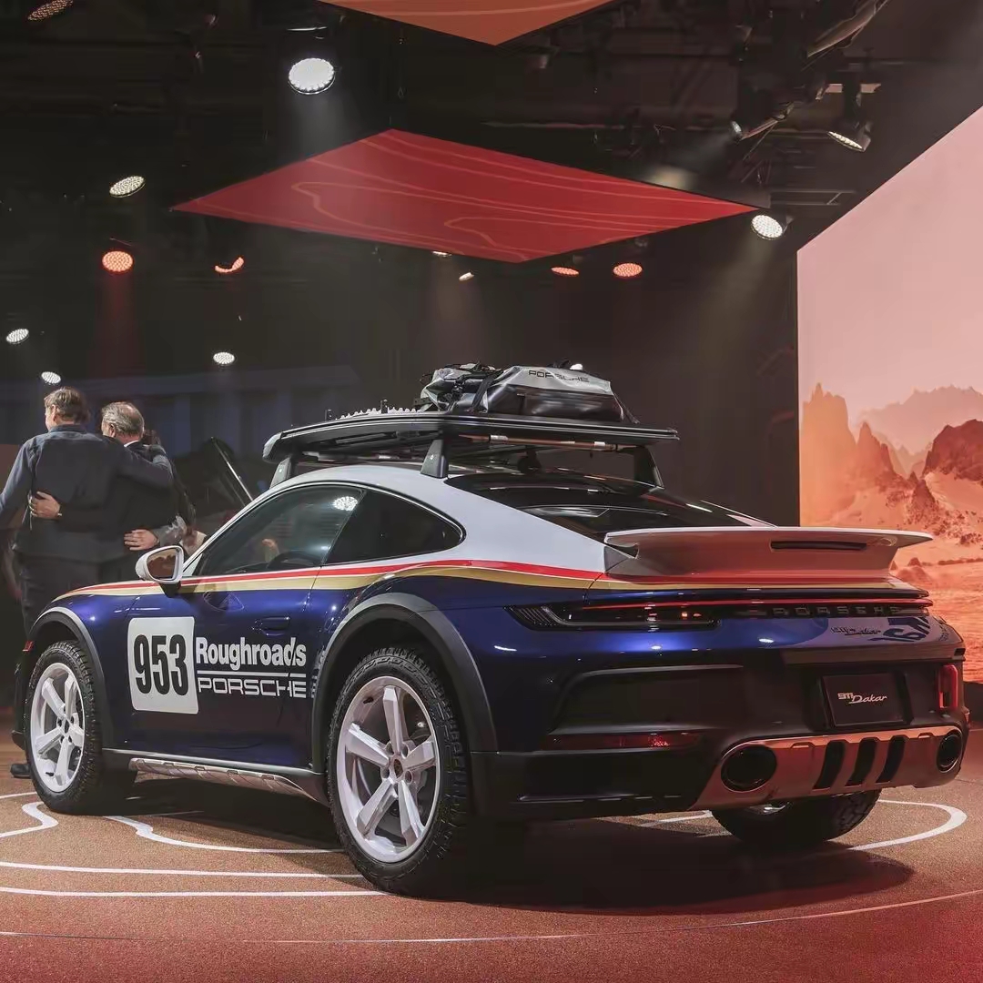 保时捷911"拉力赛版"亮相,3.0t引擎 越野轮胎,跨界风格更犀利