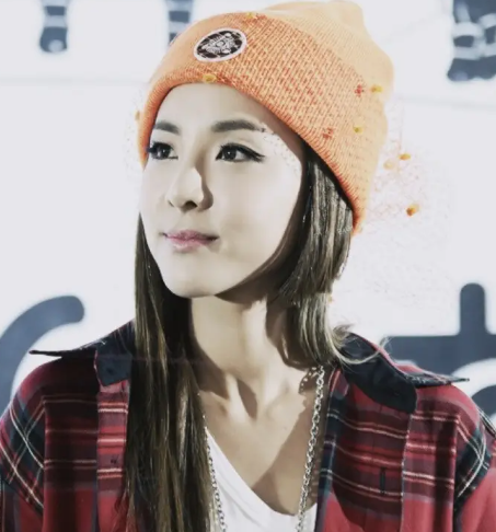 yg前女团2ne1曾全员整容?朴山多拉称是公司要求