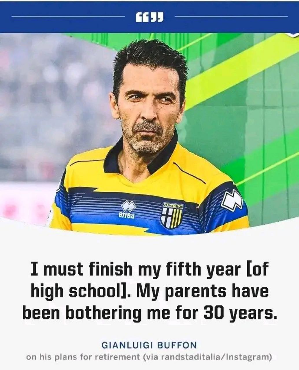 足球# #意大利传奇门将布冯宣布退役# 致敬了不起的传奇巨星!