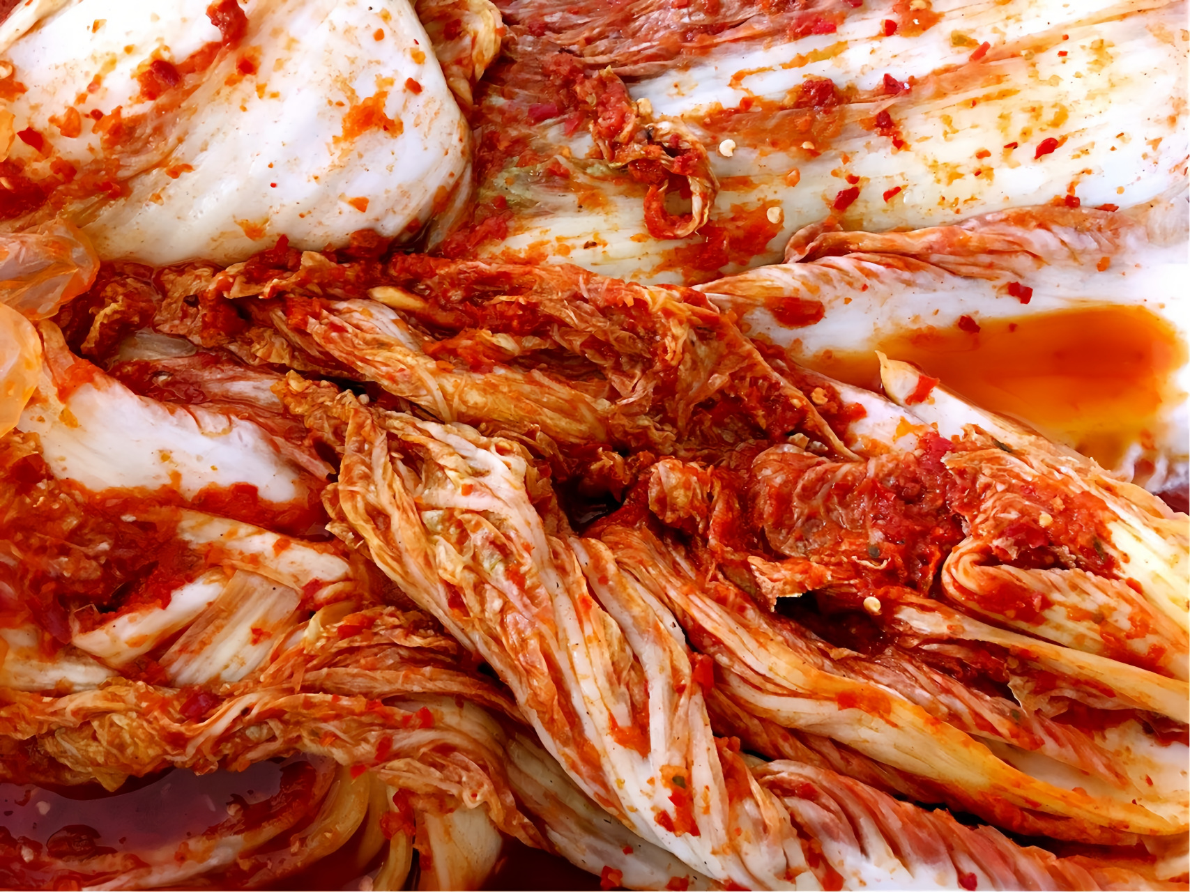 朝鲜族泡菜:一份传承与创新的美食文化  在中国朝鲜族泡菜是一道既传