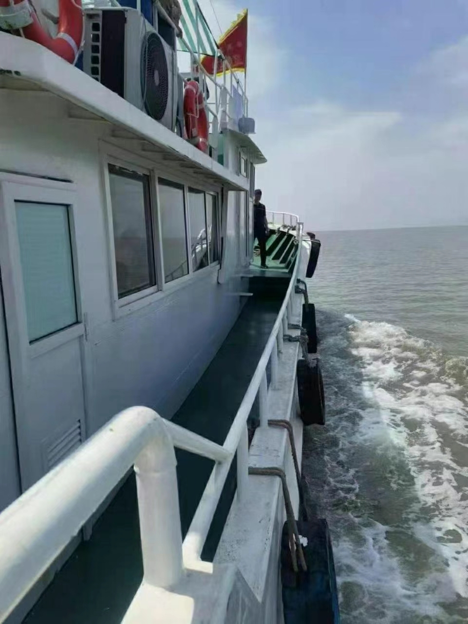 唐山黑沿子旅游船,出海打鱼,海鲜连吃再带!