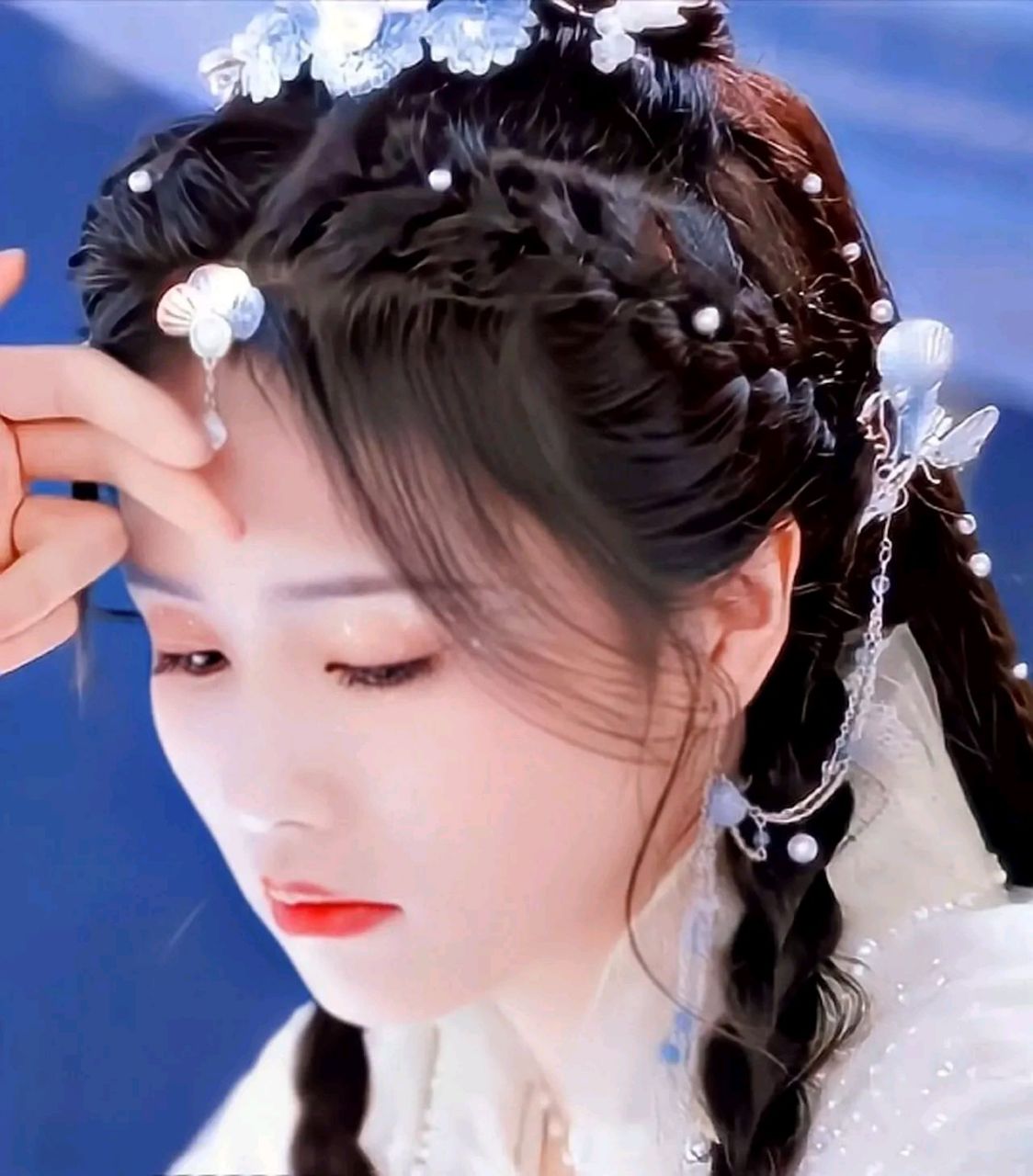 白鹿桑酒妆造,《长月烬明》副本开启  我们可爱的桑酒造型真的美晕