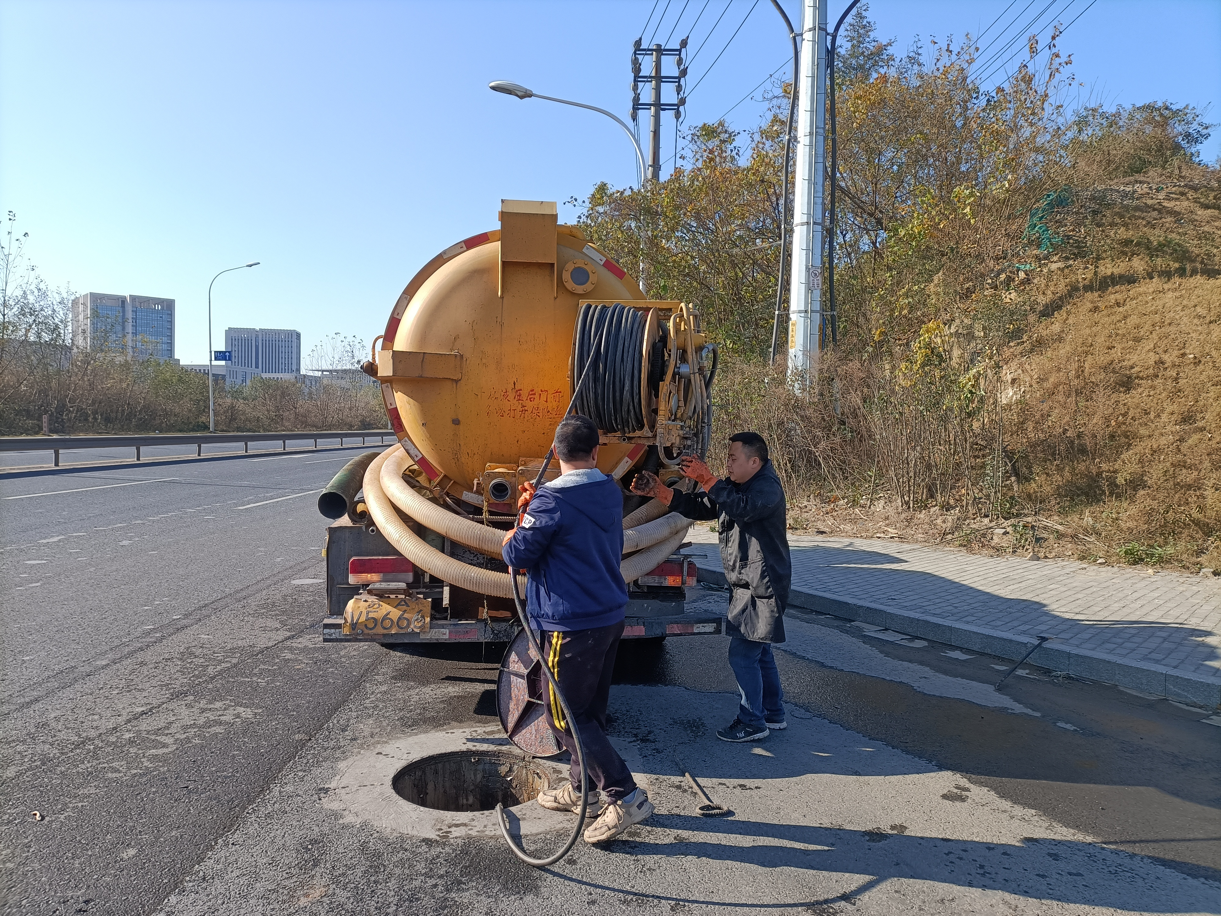 南京管道疏通工程图片