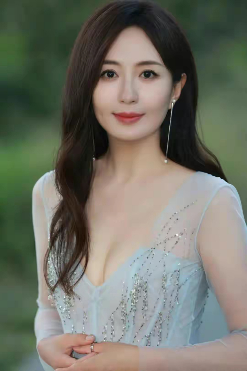 百家号星火计划# 杨童舒高清写真!